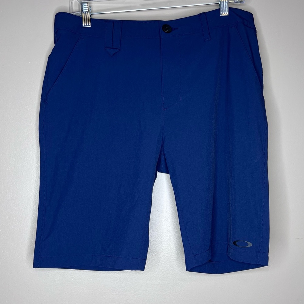 Oakley Navy Blue Regular Fit Shorts Size 32